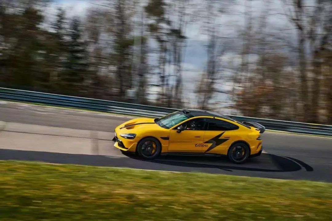 當小米碳纖維艙蓋陷爭議，3D打印如何打開技術平權新想象？